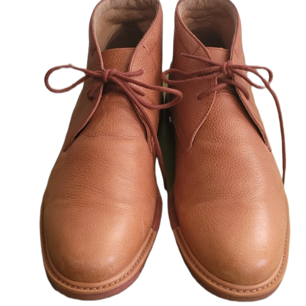 COLE HAAN men's chukka boots